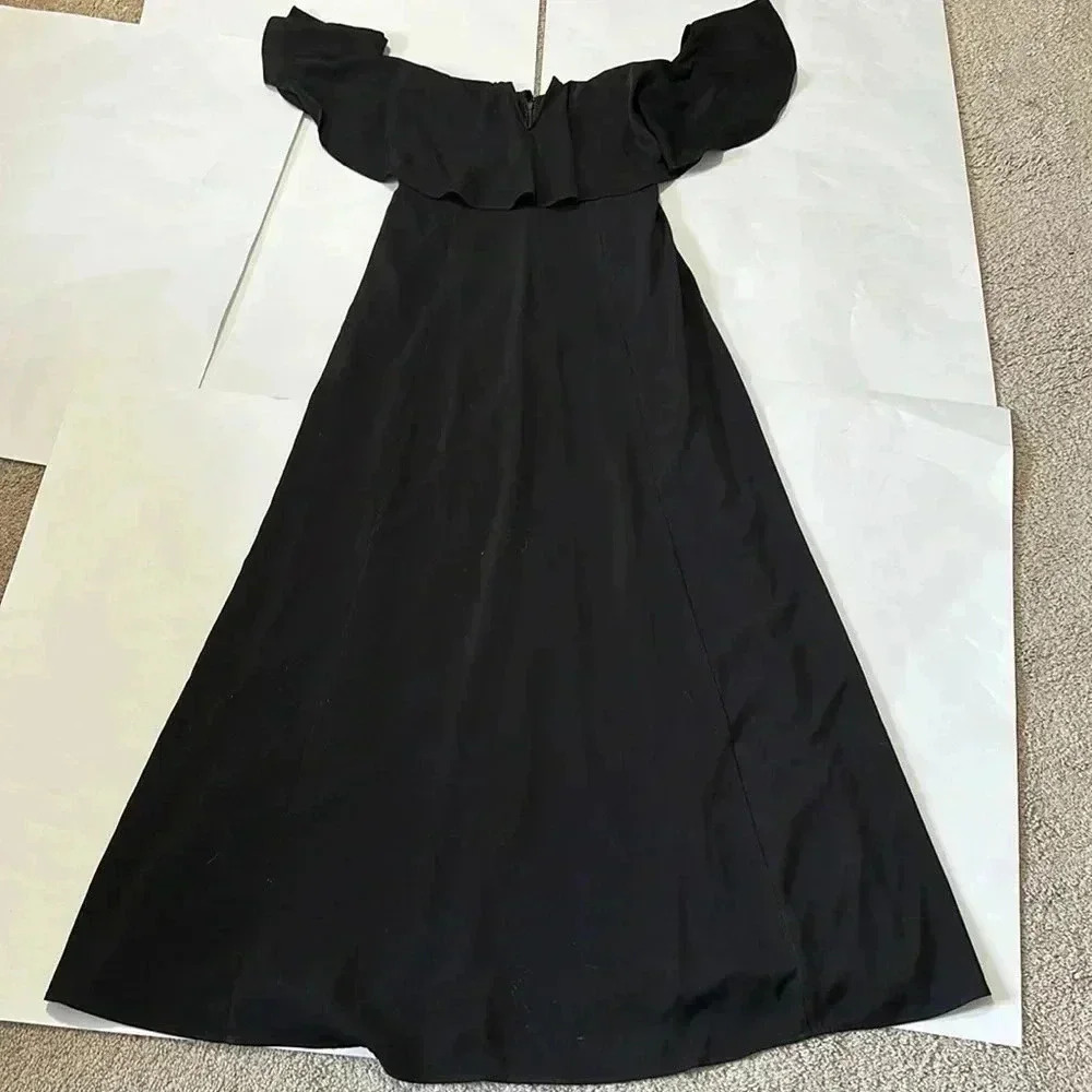 Forever 21 long off the shoulder black dress size small